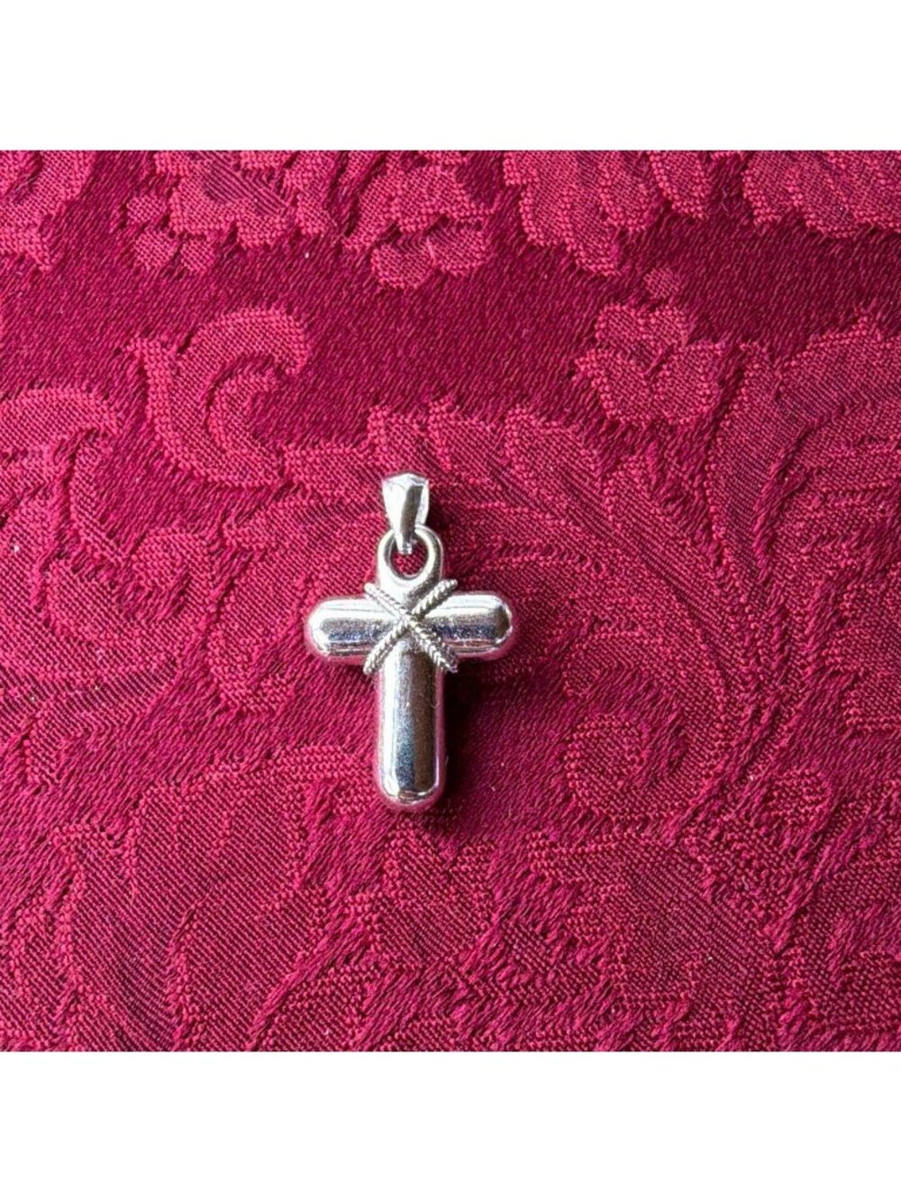 925 Sterling Silver Cross Pendant Italy Twisted Rope Wrap Cable Charm Necklace